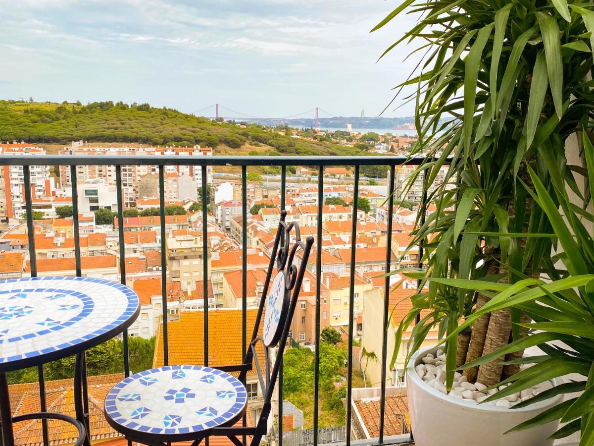 Ideally Located With Perfect Views Алжеш Екстериор снимка