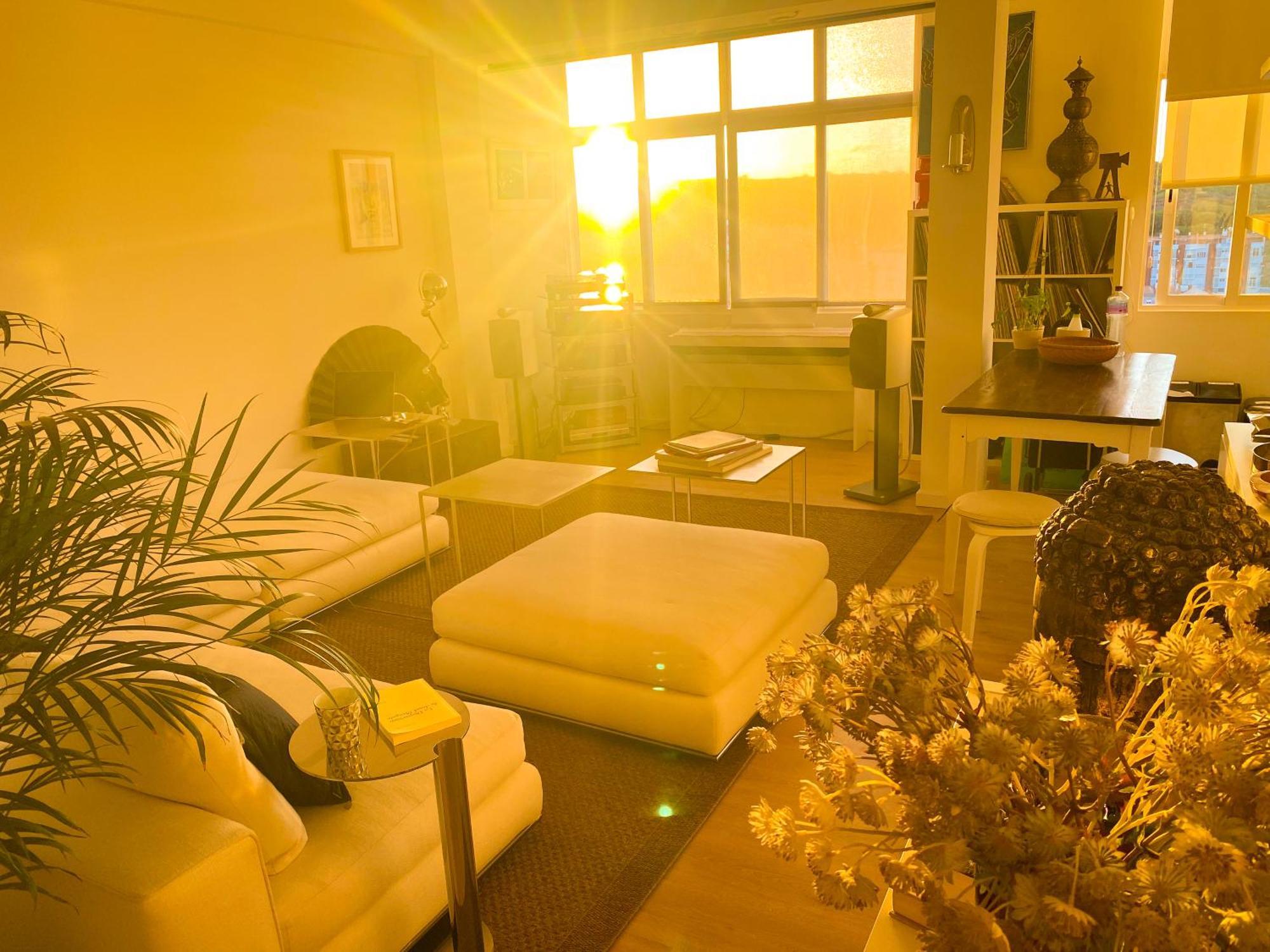 Ideally Located With Perfect Views Алжеш Екстериор снимка